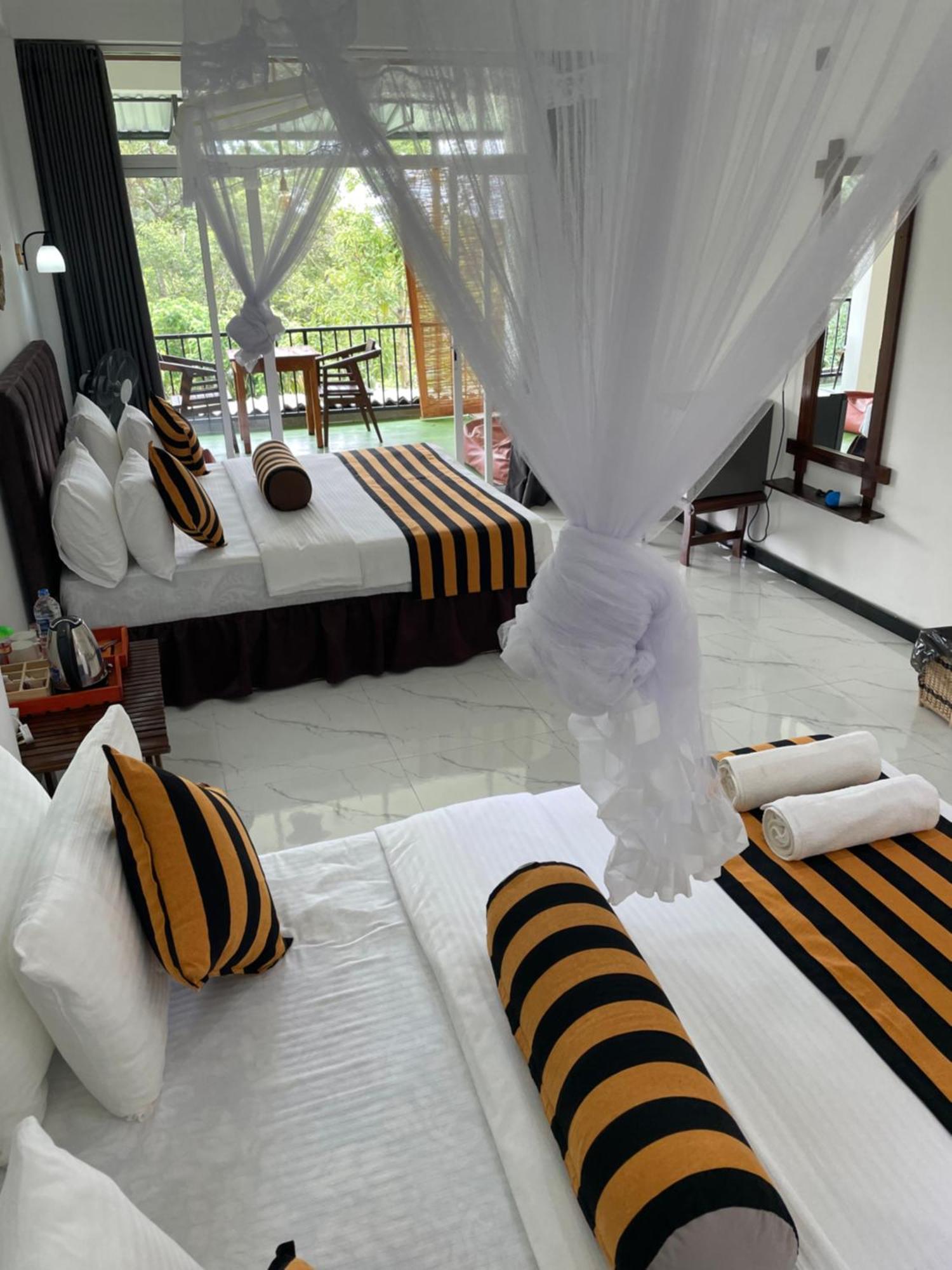Little Paradise Homestay Элла Экстерьер фото